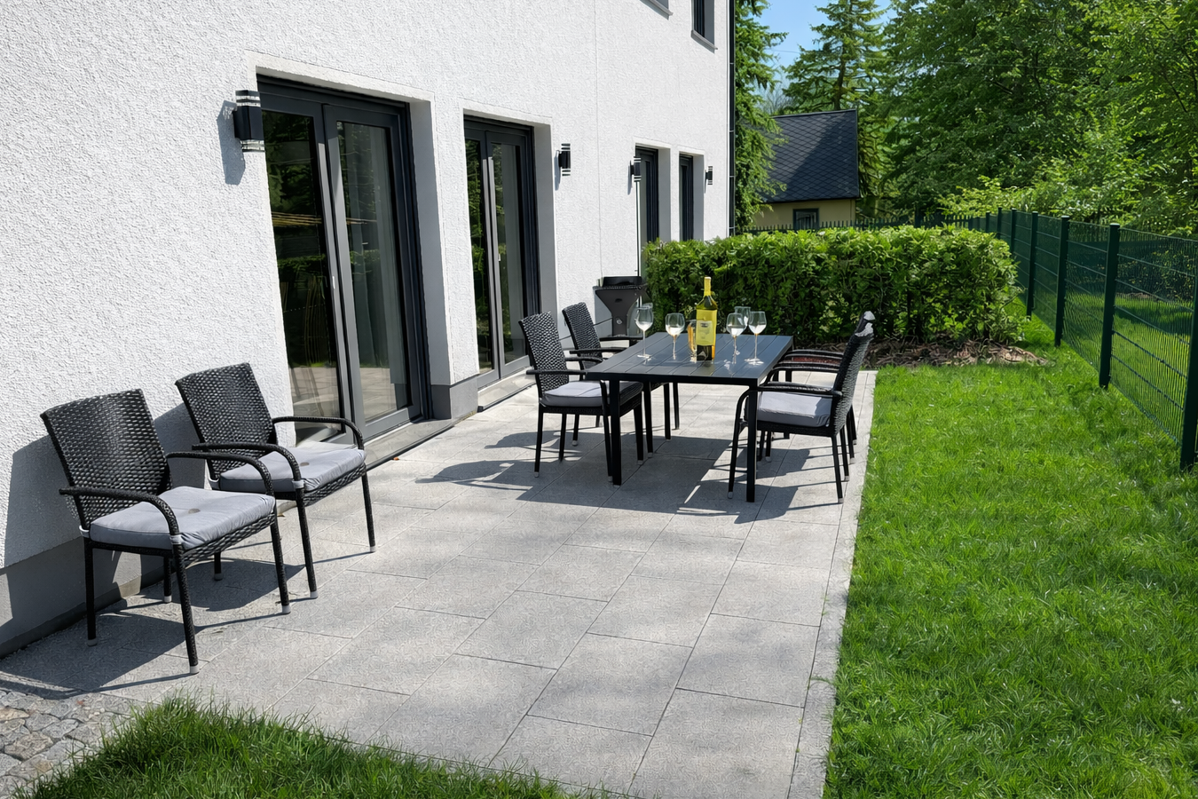 images/ferienhaus_lilienstein/ansicht3_terrasse.png#joomlaImage://local-images/ferienhaus_lilienstein/ansicht3_terrasse.png?width=1357&height=1024
